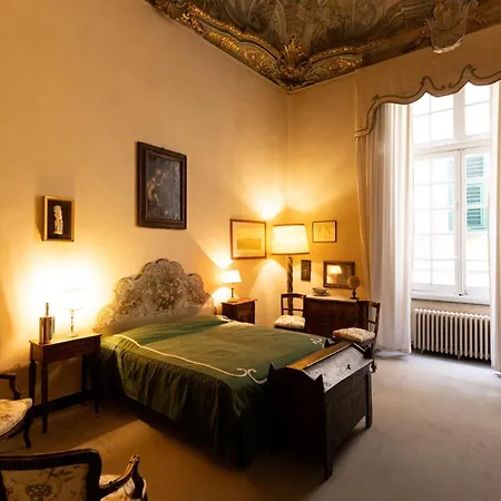 Appartement Palazzo Sinibaldo Fieschi Genua