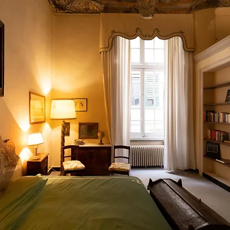 Palazzo Sinibaldo Fieschi * Génova